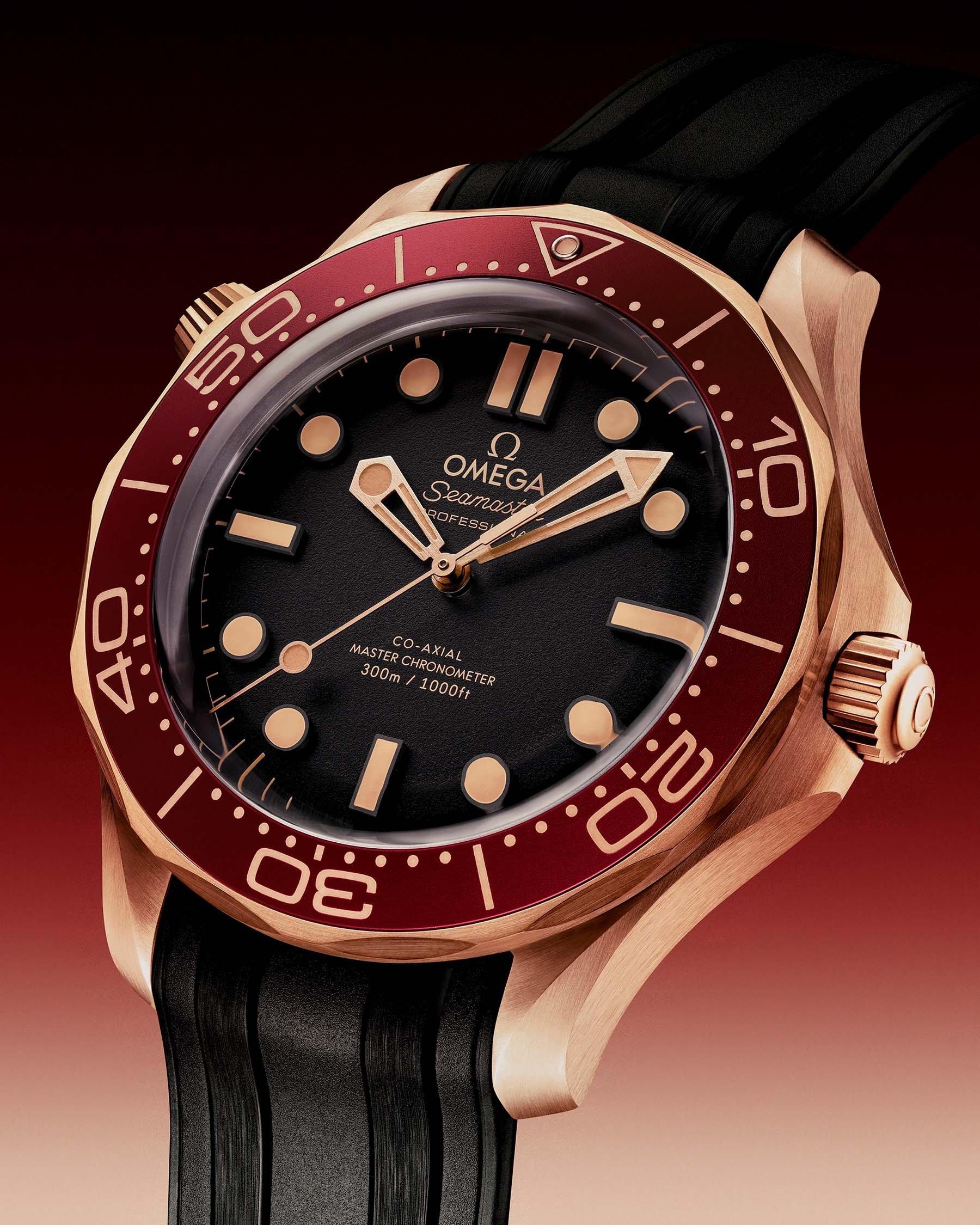 210.92.42.20.01.003-se-diver300m-threequarter-4x5-rvb.jpg
